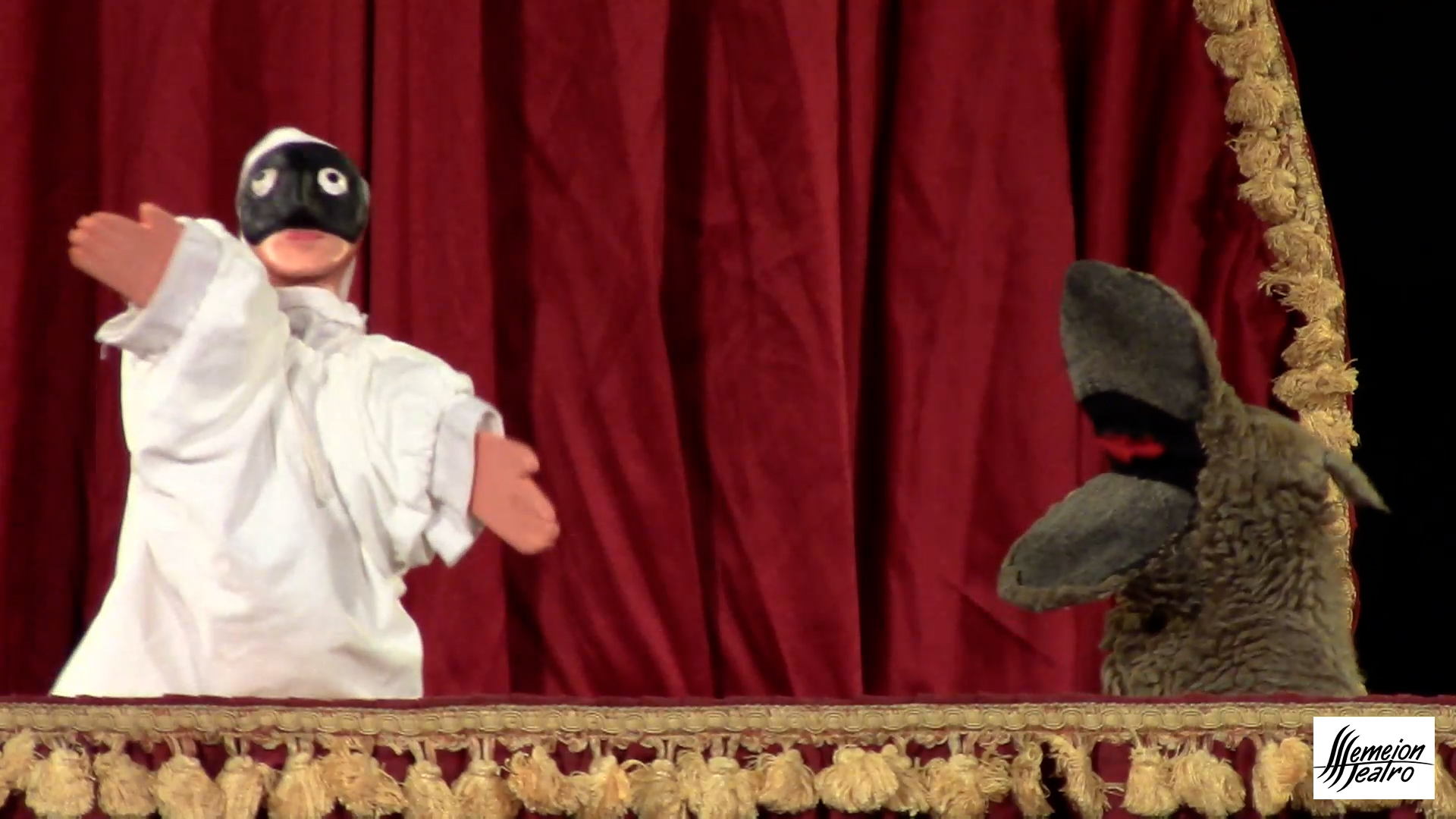 In Teatro - Pulcinella e il Cane